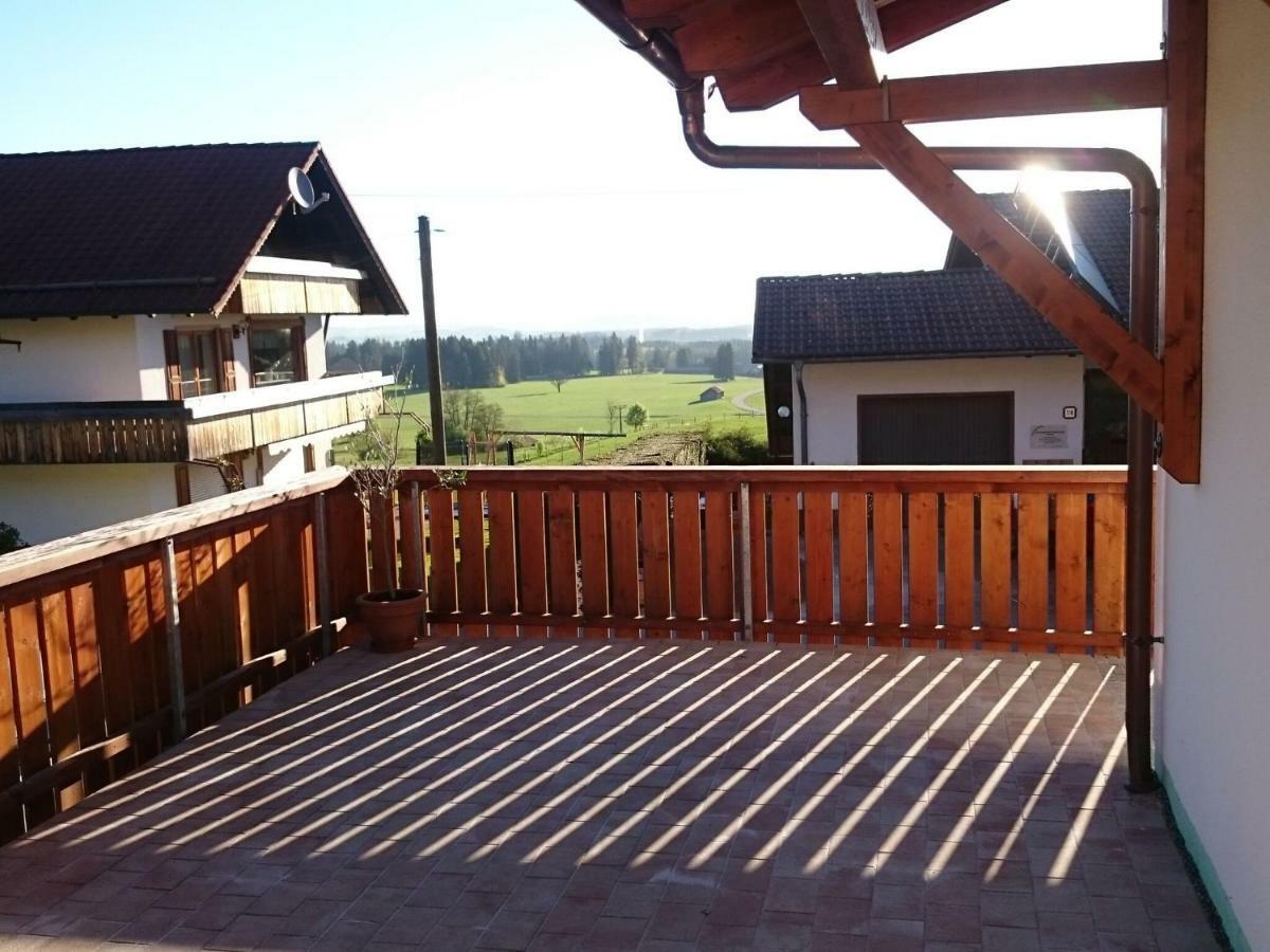 Cosy Holiday Home With Sauna In The Allg U Burggen Exterior photo